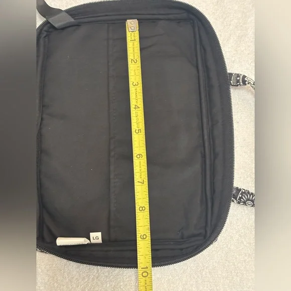 Black and White Paisley Bible Cover - Picture 7 of 7